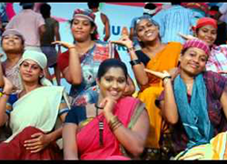 Manam Kothi Paravai